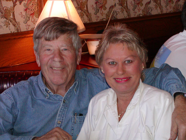 Henkels, Cindy